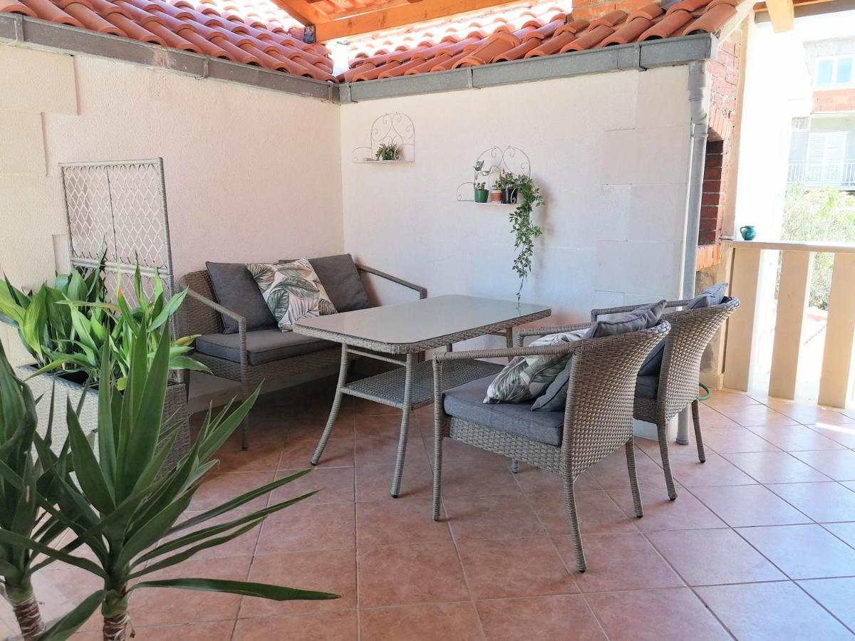 סופטאר Apartments Natalia מראה חיצוני תמונה