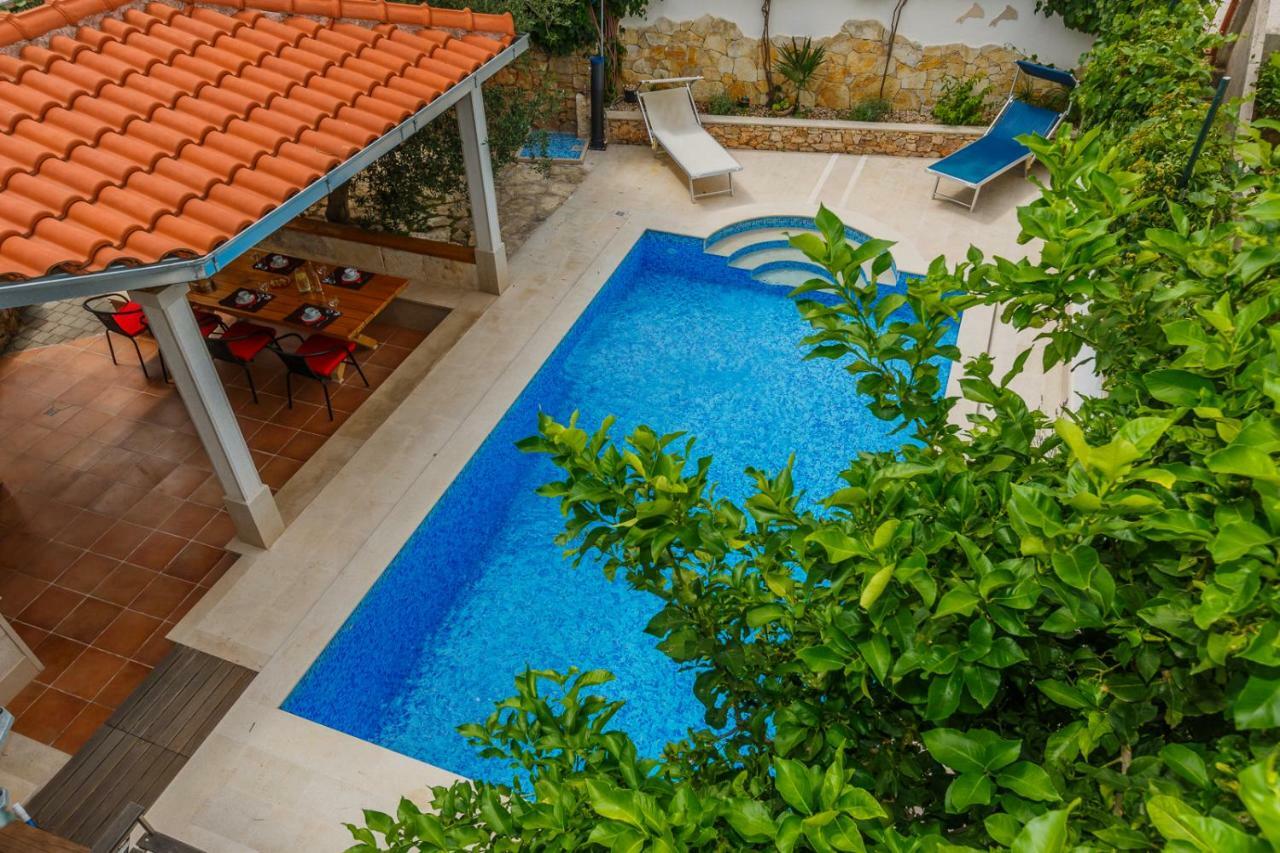 סופטאר Apartments Natalia מראה חיצוני תמונה