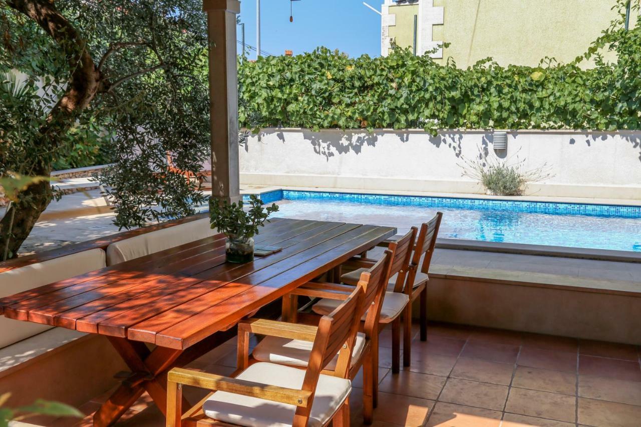 סופטאר Apartments Natalia מראה חיצוני תמונה